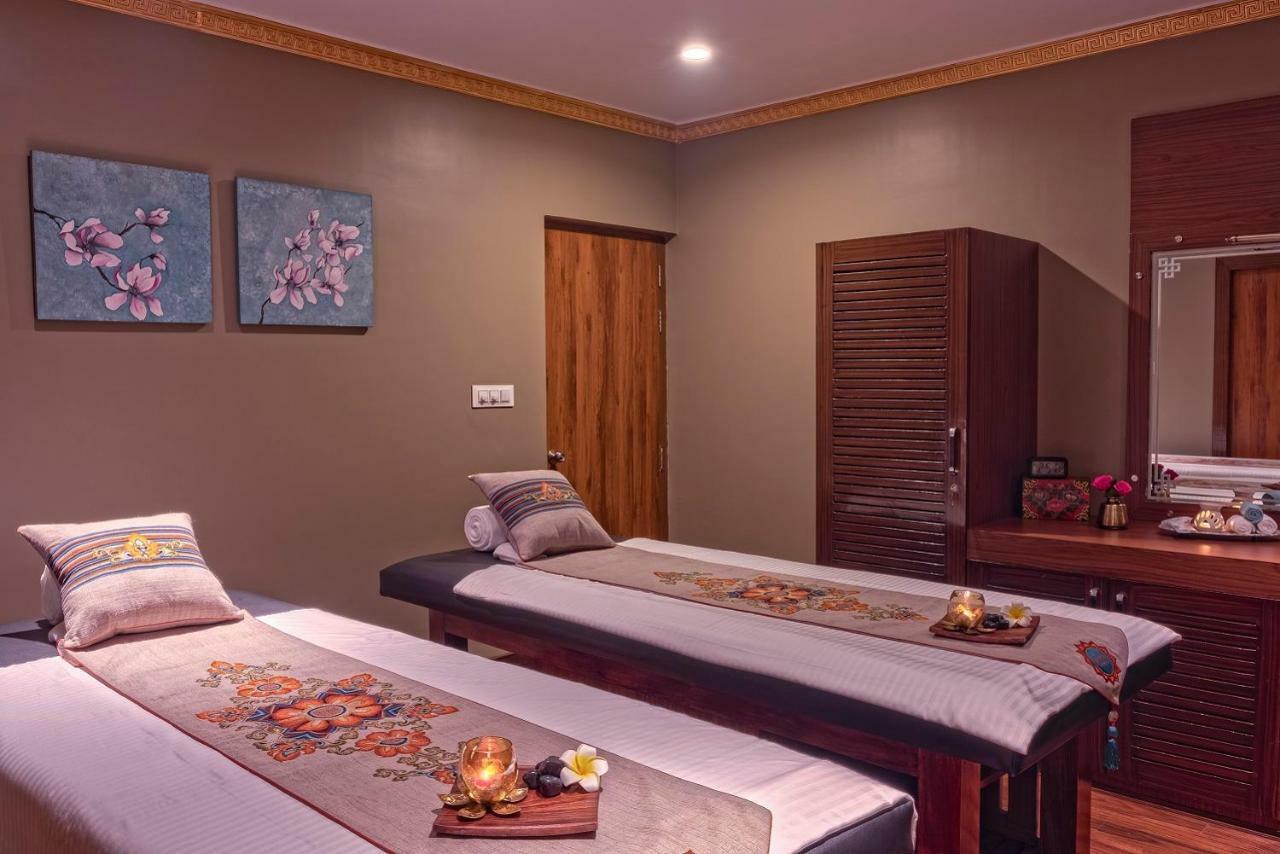 Lemon Tree Hotel Gangtok Buitenkant foto